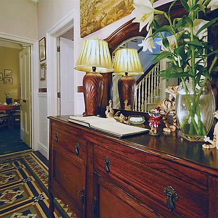 B&B The Farthings 4*