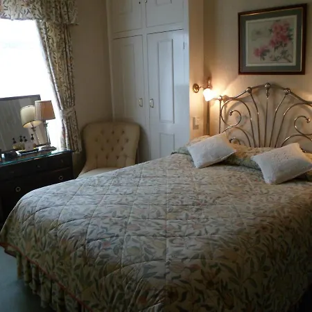 ザ ファージングス 4*