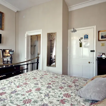 The Farthings 4* York